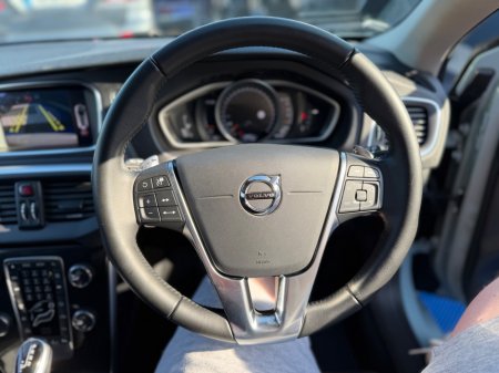 2019 Volvo V40 - photo 18