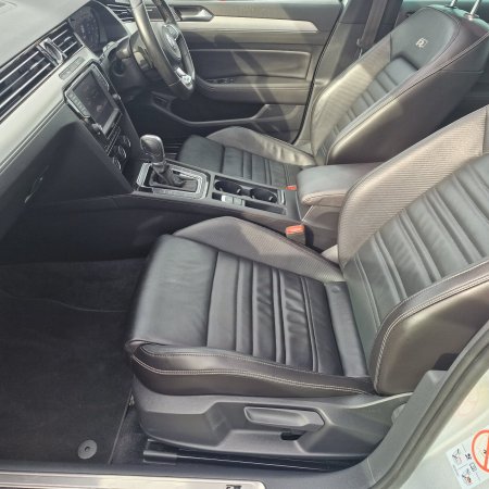 2017 Volkswagen Passat - photo 12
