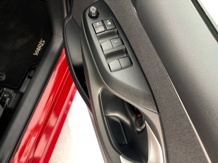 2026 Toyota Yaris - photo 12