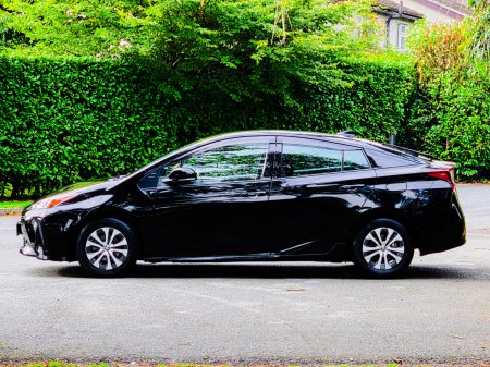 2020 Toyota Prius - photo 9