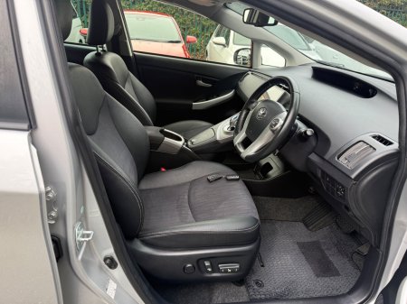 2015 Toyota Prius - photo 11