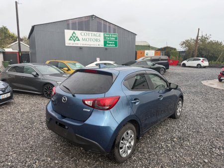 2017 Mazda Demio - photo 12