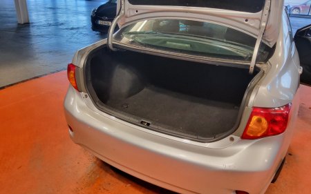 2008 Toyota Corolla - photo 2