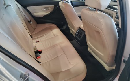 2017 BMW 3-Series - photo 13