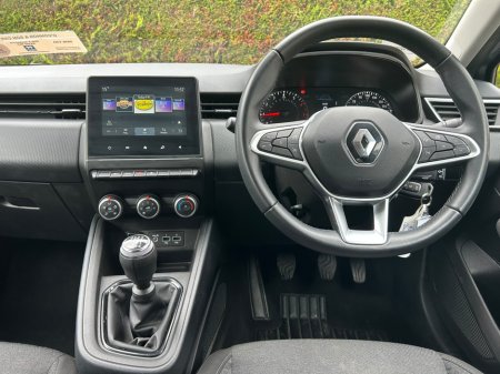 2023 Renault Clio - photo 10