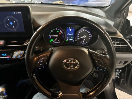 2022 Toyota C-HR - photo 16