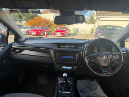 2017 Toyota Avensis - photo 16