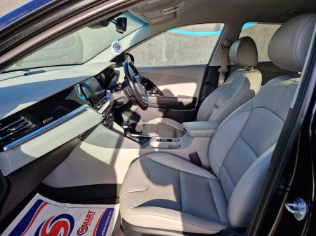 2021 Kia Niro - photo 9