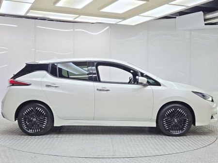 2024 Nissan Leaf - photo 11