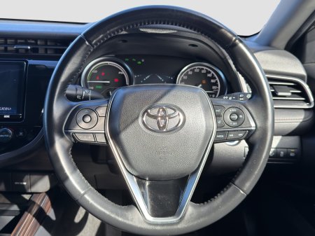 2019 Toyota Camry - photo 11