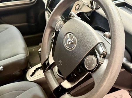 2019 Toyota Aqua - photo 7