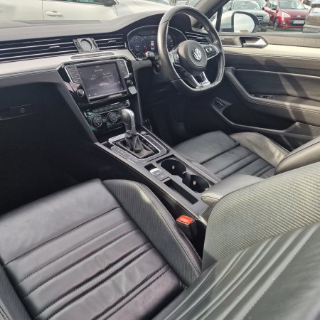 2017 Volkswagen Passat - photo 9