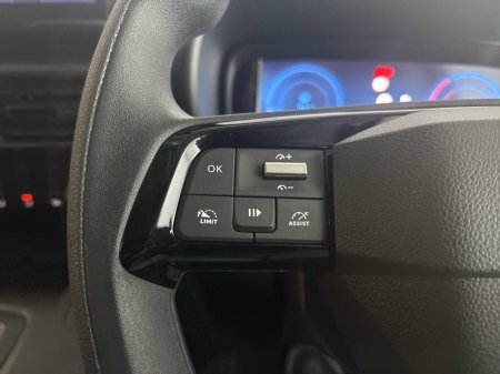 2026 Toyota Proace City - photo 14