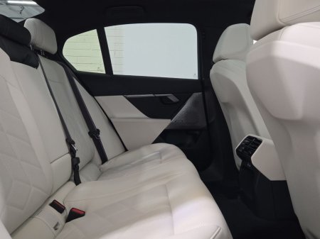 2026 BMW 5-Series - photo 22