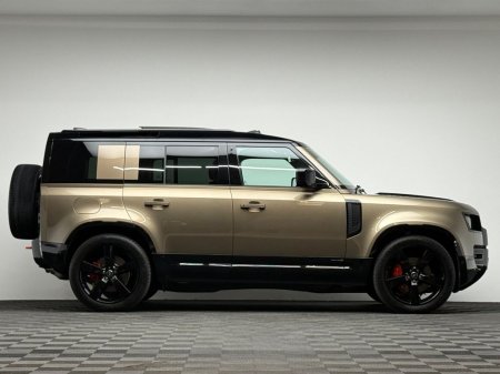 2025 Land Rover Defender - photo 8