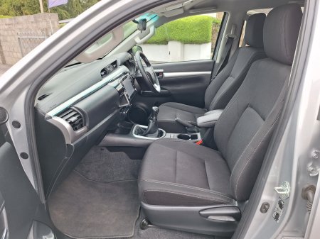 2021 Toyota Hilux - photo 6