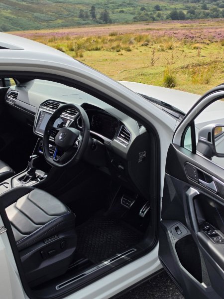 2022 Volkswagen Tiguan - photo 12