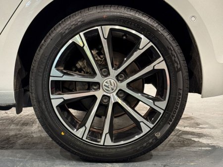 2019 Volkswagen Golf - photo 10