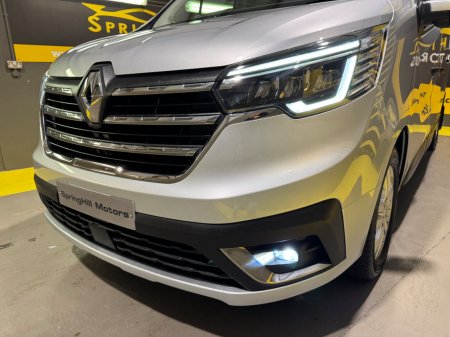 2022 Renault Trafic - photo 12