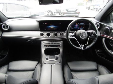 2022 Mercedes-Benz E-Class - photo 9