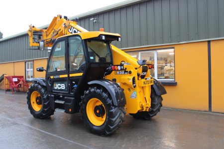 0 JCB  - photo 5