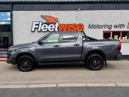 2021 Toyota Hilux - photo 7