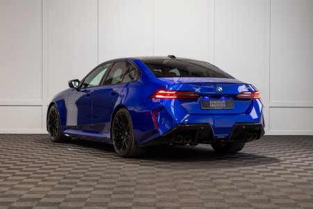 2026 BMW M5 - photo 4