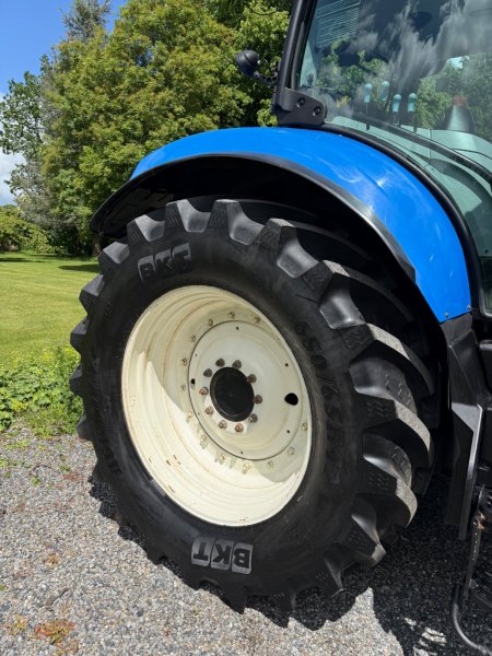 2015 New Holland T7.250 - photo 4