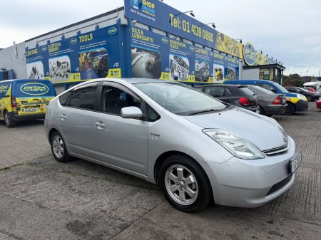 2011 Toyota Prius - photo 10