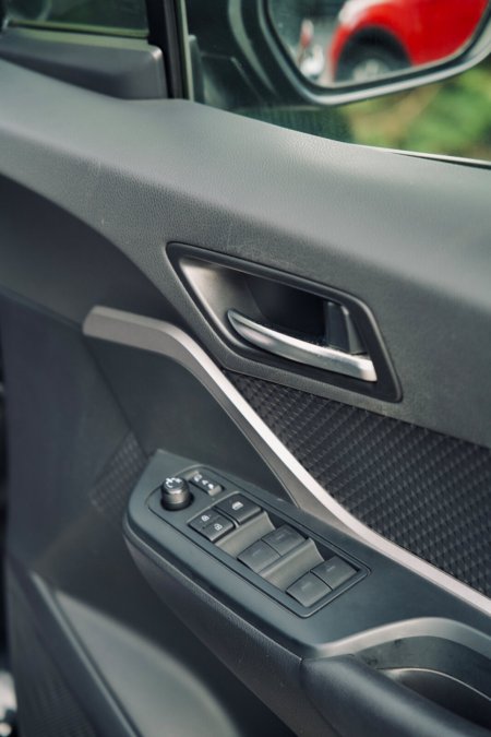2019 Toyota C-HR - photo 18