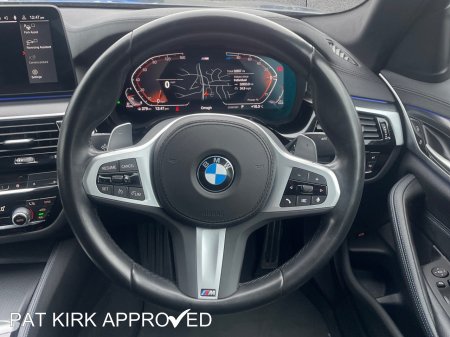 2023 BMW 5-Series - photo 18
