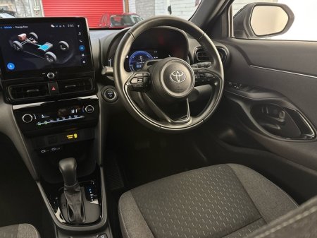 2026 Toyota Yaris Cross - photo 9