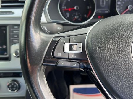 2017 Volkswagen Passat - photo 12