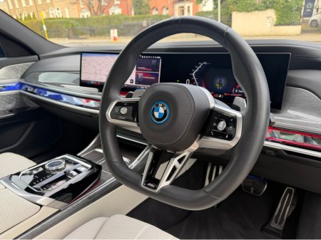 2023 BMW 7-Series - photo 37