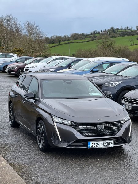 2023 Peugeot 308 1.2 Puretech 130bhp Allure Auto
