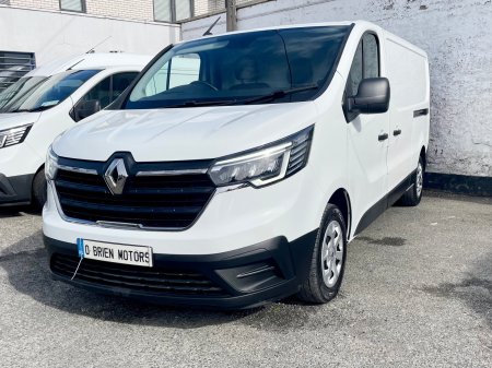 2023 Renault Trafic - photo 28