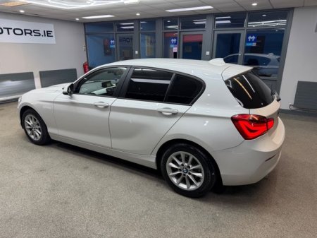 2017 BMW 1-Series - photo 19