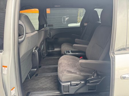 2018 Toyota Estima - photo 17