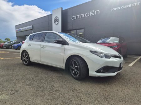 2018 Toyota Auris 1.2 D-4T Luna Sport
