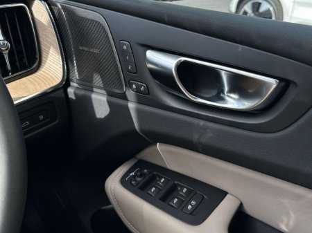 2026 Volvo XC60 - photo 31