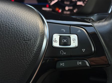 2018 Volkswagen Passat - photo 24