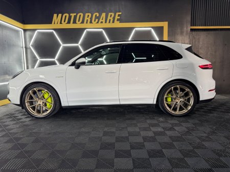 2020 Porsche Cayenne - photo 18