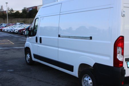 2025 Opel Movano - photo 3