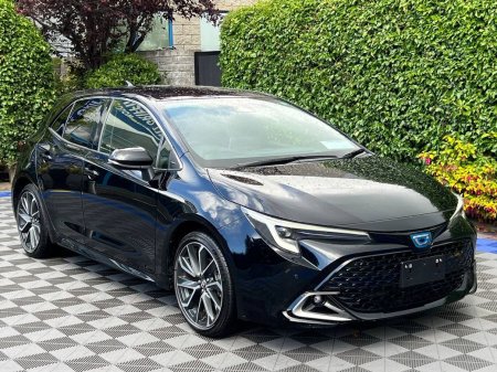 2025 Toyota Corolla - photo 15