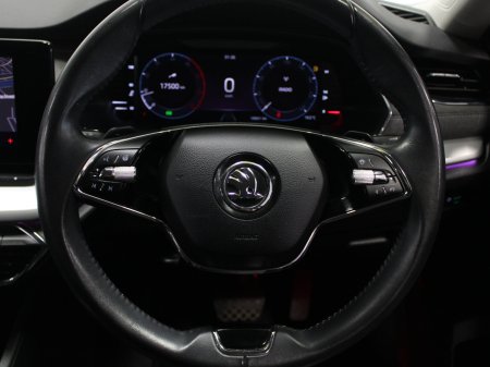 2023 Skoda Octavia - photo 17