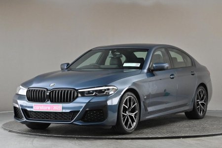 2023 BMW 5-Series - photo 3