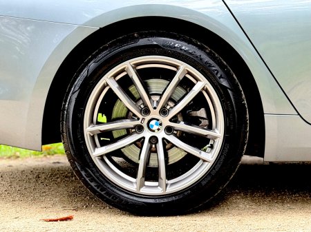 2018 BMW 5-Series - photo 35