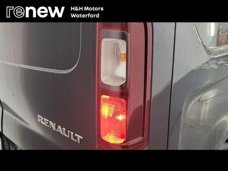 2023 Renault Trafic - photo 16