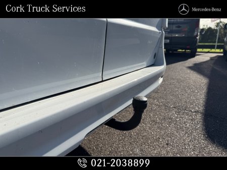 2027 Mercedes-Benz Vito - photo 12