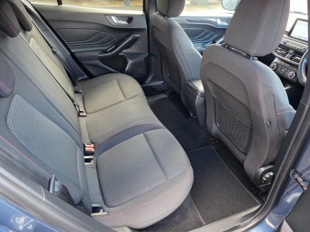 2021 Ford Focus - photo 11